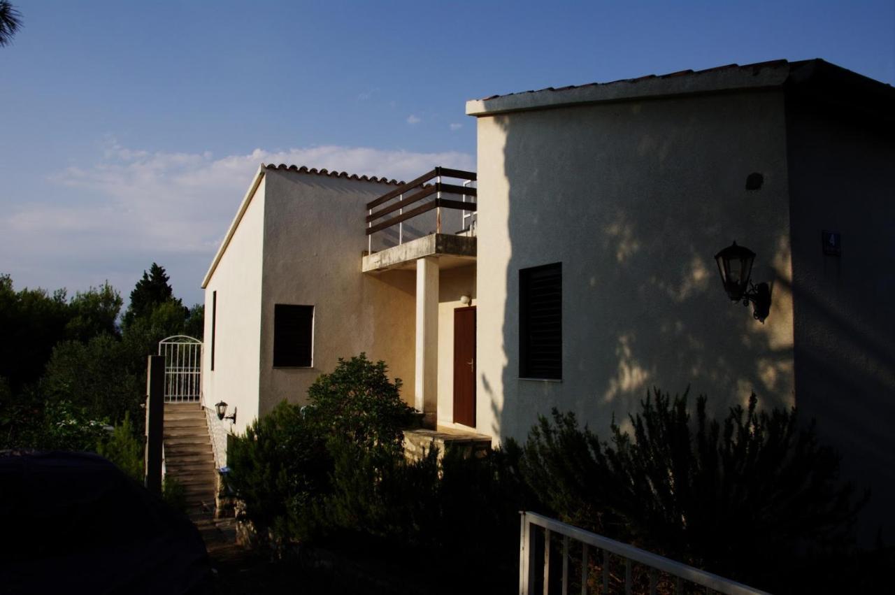 Apartamento Shambala Supetar Exterior foto